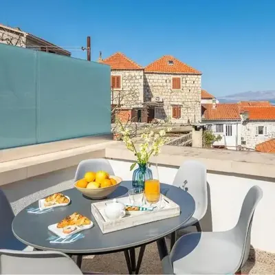 1 Bedroom Beautiful Home In Sutivan