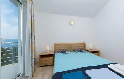 Krevet ili kreveti u jedinici u objektu Lovely Apartment In Brela With Wifi