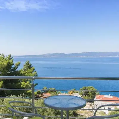 2 Bedroom Beautiful Apartment In Brela