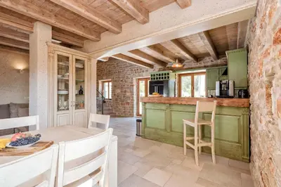 Kuhinja ili čajna kuhinja u objektu Villa Miranda Hvar