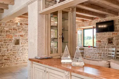 TV i/ili zabavni centar u objektu Villa Miranda Hvar
