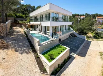 Bazen u objektu Villa La Bella Vista ili u blizini