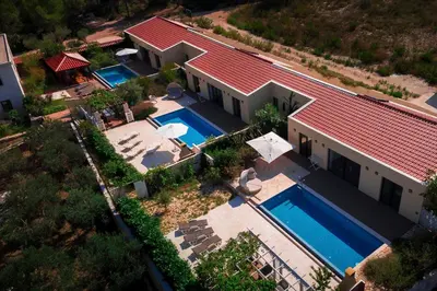 Tlocrt objekta Seaside family friendly house with a swimming pool Sutivan, Brac - 25077