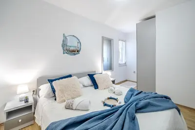 Krevet ili kreveti u jedinici u objektu Apartment Milna - with Swimming Pool & Amazing Seaviews, above Bijaka Beach