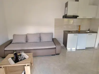 Kuhinja ili čajna kuhinja u objektu Apartments Zvone