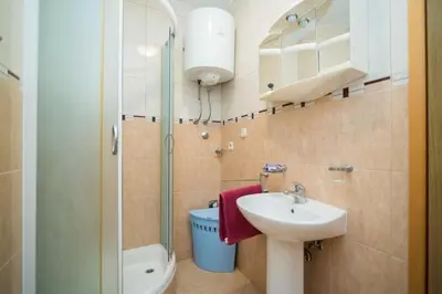 Kupaonica u objektu Apartments Longo