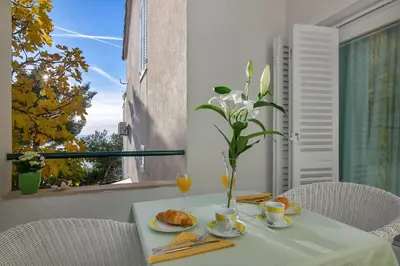 Hrana u apartmanu ili u blizini