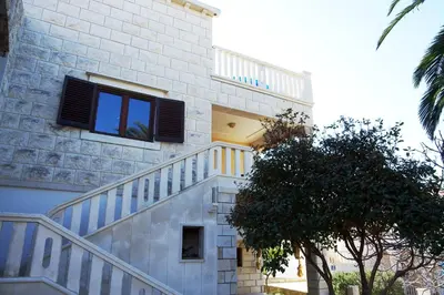 Zgrada u kojoj se nalazi apartman