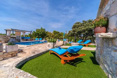 Bazen u objektu Holiday Home Gabelot ili u blizini