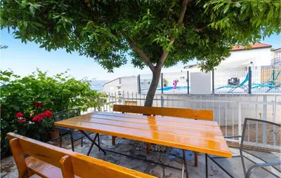 Balkon ili terasa u objektu 5 Bedroom Awesome Home In Stanici