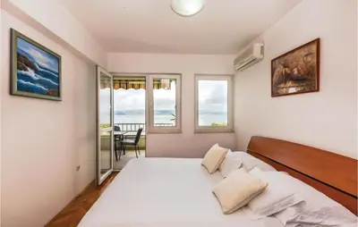 Krevet ili kreveti u jedinici u objektu Apartment Brela With Sea View 08