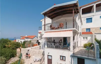 Balkon ili terasa u objektu Holiday Home Stomorska With Sea View 12