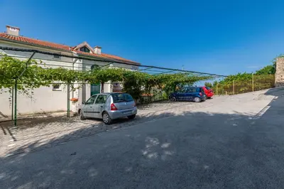 Zgrada u kojoj se nalazi apartman