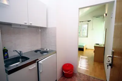 Kuhinja ili čajna kuhinja u objektu Studio Balica Rat 4868a