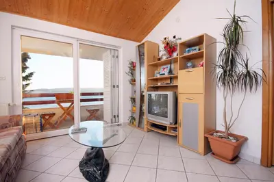 TV i/ili zabavni centar u objektu Apartments with parking space Pisak, Omis - 5975