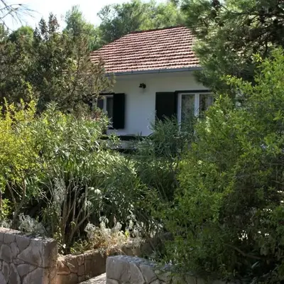 Apartments by the sea Mudri Dolac