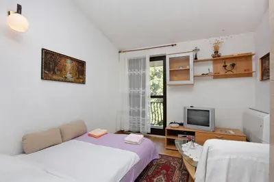 TV i/ili zabavni centar u objektu Apartments with parking space Supetar, Brac - 5653
