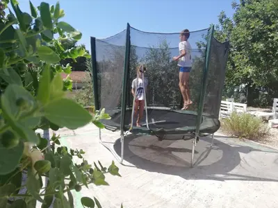 Gosti u objektu Apartments for families with children Zavala - Hvar - 128