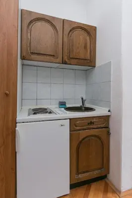Kuhinja ili čajna kuhinja u objektu Studio Baska Voda 6773c