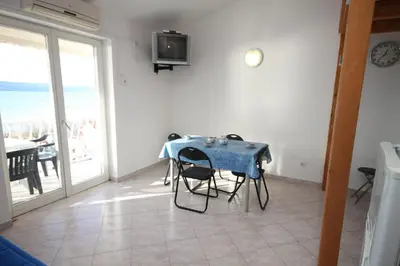 TV i/ili zabavni centar u objektu Apartments with parking space Duce - Omis - 7532