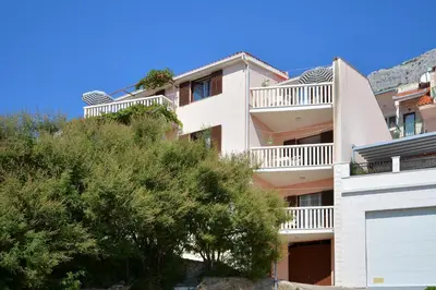 Zgrada u kojoj se nalazi apartman