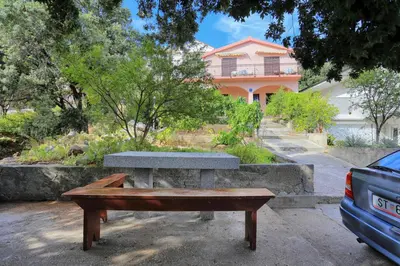 Vrt u objektu Apartments with parking space Stanici, Omis - 1027