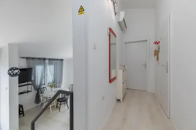 TV i/ili zabavni centar u objektu Apartments by the sea Pisak, Omis - 652