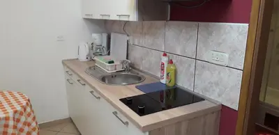 Kuhinja ili čajna kuhinja u objektu Apartment Baska Voda 2609a
