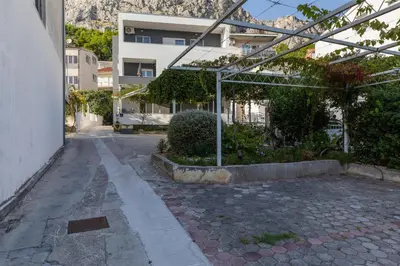 Zgrada u kojoj se nalazi apartman