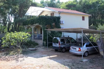 Zgrada u kojoj se nalazi apartman