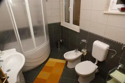 Kupaonica u objektu Apartments with parking space Bol - Brac - 2900