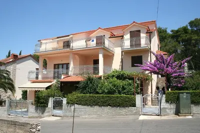 Zgrada u kojoj se nalazi apartman