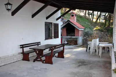 Zgrada u kojoj se nalazi apartman