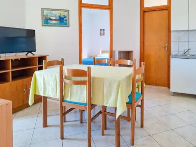 Kuhinja ili čajna kuhinja u objektu Apartments Maria