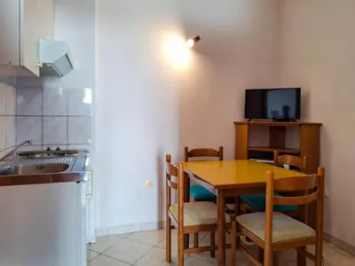 Kuhinja ili čajna kuhinja u objektu Apartments Maria