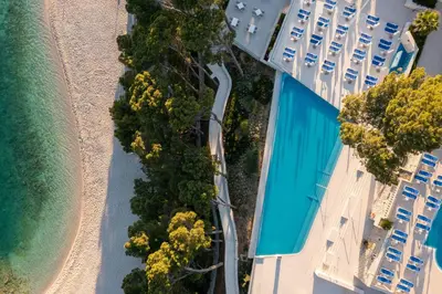 Bazen u objektu Bluesun hotel Berulia ili u blizini
