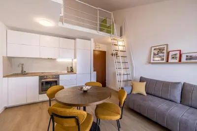 Kuhinja ili čajna kuhinja u objektu Bolotel Family & Studio Stay