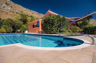 Tlocrt objekta Holiday home in Podstrana 7300
