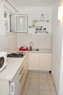 Kuhinja ili čajna kuhinja u objektu Apartments by the sea Jelsa, Hvar - 5723