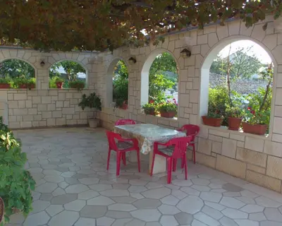 Vrt u objektu Apartments by the sea Postira, Brac - 740