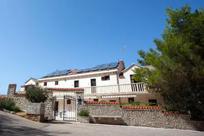 Zgrada u kojoj se nalazi apartman