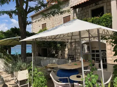 Tlocrt objekta Apartments by the sea Supetar, Brac - 11497
