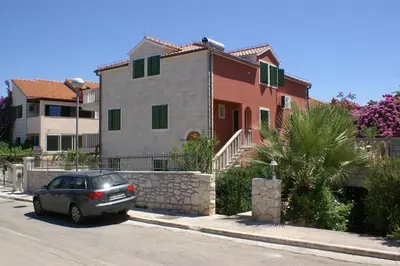 Tlocrt objekta Apartments by the sea Supetar, Brac - 4274