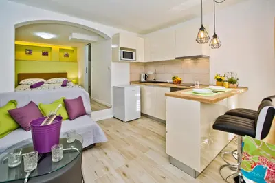 Kuhinja ili čajna kuhinja u objektu Apartment Petric, old town Hvar