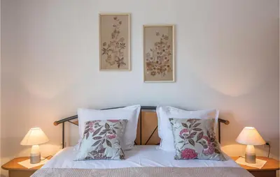 Krevet ili kreveti u jedinici u objektu Apartment Makarska With Sea View 5
