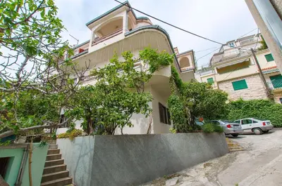 Zgrada u kojoj se nalazi apartman