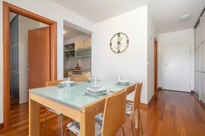 Kuhinja ili čajna kuhinja u objektu Beachfront Apartment Mlinarevic