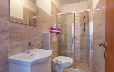 Kupaonica u objektu Apartments Ana