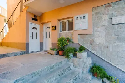 Zgrada u kojoj se nalazi apartman