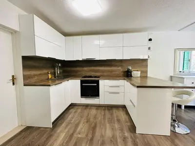 Kuhinja ili čajna kuhinja u objektu Beach house Bol